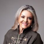 Dra Kelen Lopes, CRM-RS: 21532 – RQE: 35.654 2 kelen 1